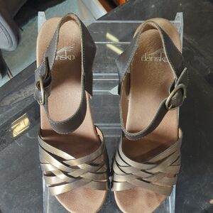 Dansko Women's Bronze and Brown Strappy Sandals